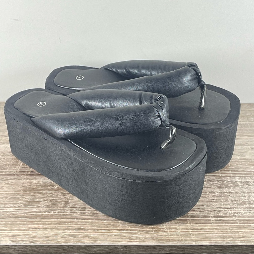 Y2K Nasty Gal Platform Flip Flops - Size 7